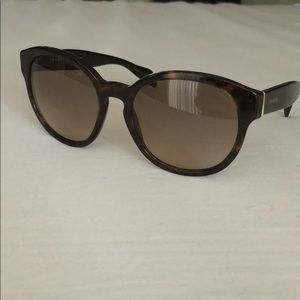 Prada women sunglasses